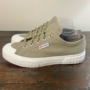 Superga 2630 Stripe Cotu Sneaker Green Safari Size M 6/W 7.5 NWT